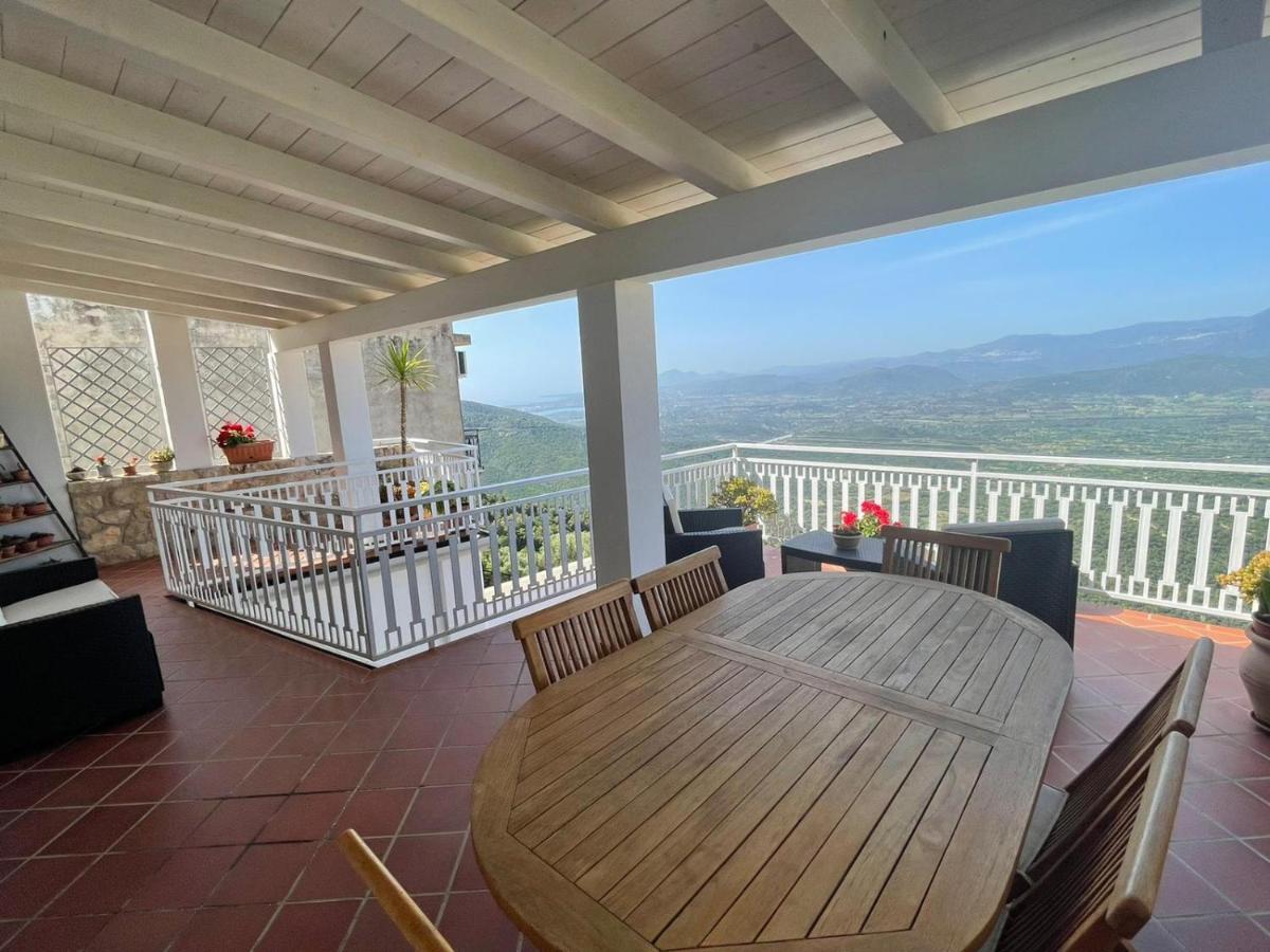 Appartamento Con Vista Panoramica Бауней Екстериор снимка